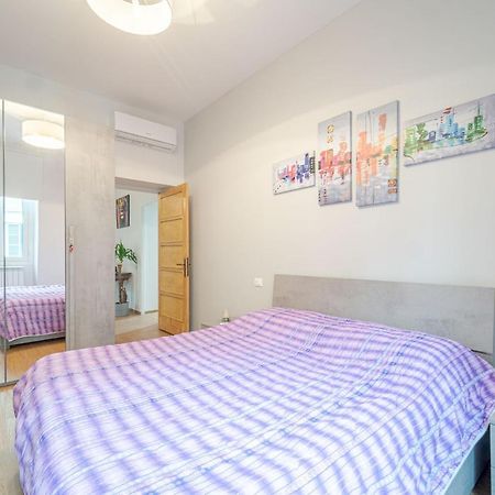 Bright Apartment A Few Steps From Via Garibaldi Genoa Ngoại thất bức ảnh